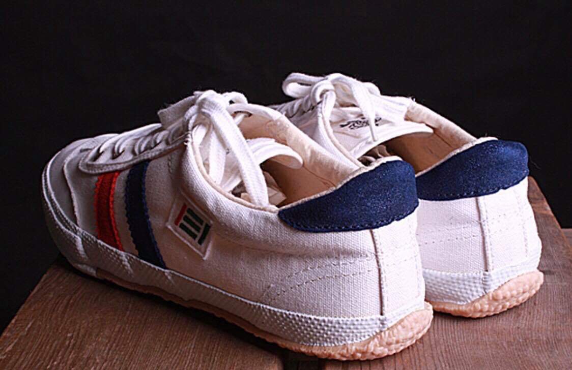 F5422F78-F9C7-4773-B642-B9E37024FCE9